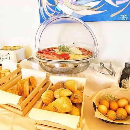 S'olias Hotel